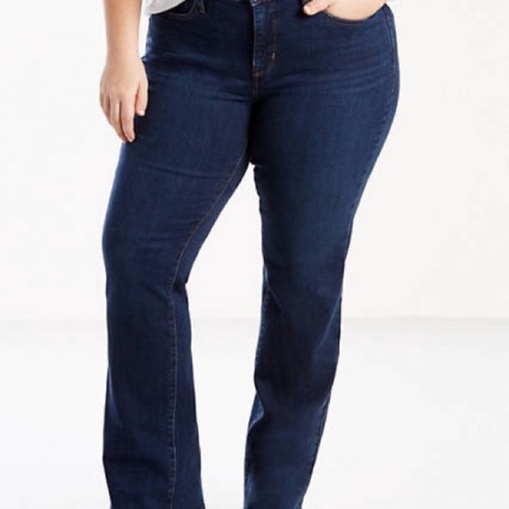 SALE
 Levi’s 550 Relaxed Bootcut Stretch JeanC14